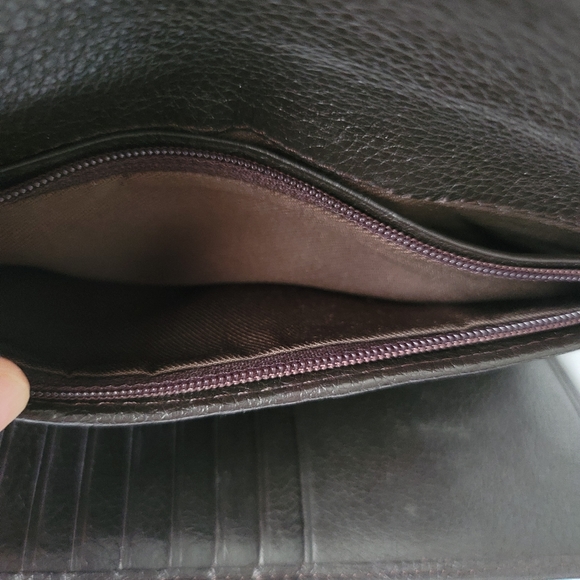 Danier Genuine Leather Wallet (Dark Brown) - Picture 6 of 12